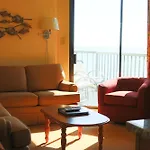 Schooner II Beach/Racquet Club