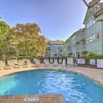 Oceanfront Myrtle Beach Resort Condo Pool Access!