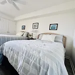 Ashworth 1106 Condo