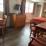 Wayfarer Motel
