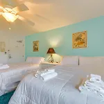 Barefoot Resort Condo With Waterway Views!
