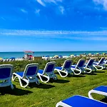 Grande Shores