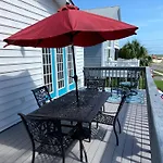Beach Breeze 3, Pet Friendly, Walking Distance To Atlantic Ocean Free Parking