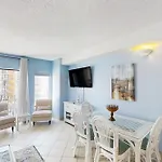 Palace Resort 414