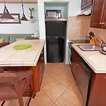 10Th Floor Condo With Amazing Views!