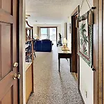 Shipwatch Pointe 2Br Condo Steps To The Beach