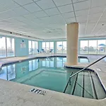 New Holiday Sands 511 Pools, Wifi, 2Br Oceanfront