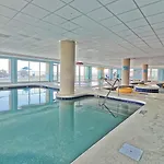 New Holiday Sands 511 Pools, Wifi, 2Br Oceanfront