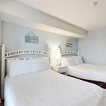 Beach Colony & Golden Mile