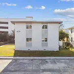 Azul Condos III