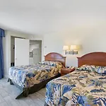 Oceanfront End-Condo W Retro Game Console Pools