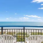 Oceanfront End-Condo W Retro Game Console Pools