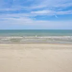 Myrtle Beach Oceanfront Condo With Resort Perks!