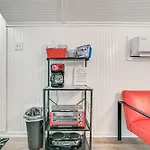 Cozy Murrells Inlet Studio - Walkable!