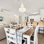 Ocean Quarters Unit B