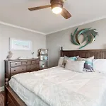 Summer Place B-4