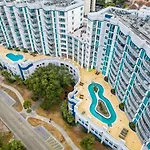Beach Hideaway-Affordable Luxury