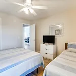 Chic Myrtle Beach Condo With Resort Amenity Access