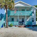 Spacious Gem With Private Pool In North Myrtle Beach