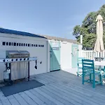 Spacious Gem With Private Pool In North Myrtle Beach