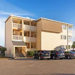 Beachside 2 Bedroom Condo - Stay For Good!