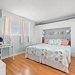 Sea Mark Towers 805