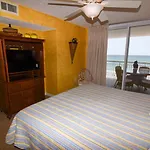 Crescent Shores 604