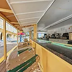 Camelot By The Sea - Blue Palmetto Vacation Rentals