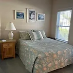324 Lakeside Home