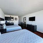 La7 Ocean View Beautiful Condo Right On The Beach