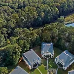 The Fairway Retreat At River Oaks