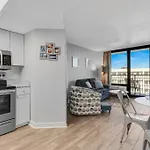 Captivating Coastal Charm - Oceanview Suite! Pg 504