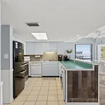 Waterpointe II 1001 - Oceanfront - Windy Hill Section