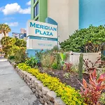 Ocean View Double Suite! Sleeps 4 Meridian Plaza 705