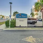 Oceanfront N Myrtle Beach Condo With Hot Tub!