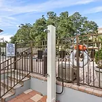 Ocean View Ground Floor Pool And Hot Tub