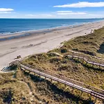 Bright Beachside Studio Walk To Main St