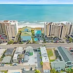 Studio 2 Double Beds Sleeps 4 Steps To Beach