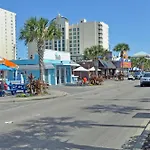 Oceanfront 305, Enjoy, Shop, Walk To Beach Bars, Main Street