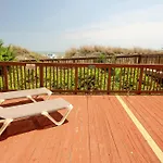 Beach Cove 611