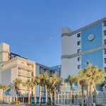 Oceanfront Boardwalk Condo With Private Balcony And Beach