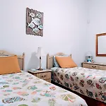 Central-No Crowds-Pools-15 Minutes To Beach