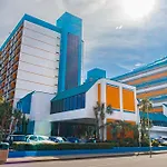 Ocean View Queen Suite Landmark Resort 1125