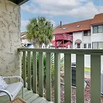 Cozy Myrtle Beach Getaway 1 Block To Ocean!