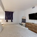 Sandy Daydreams, Unit Ph3