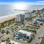 Ocean 5 Hotel