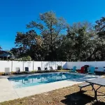 Great Duplex Walk To The Beach Pool