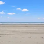 Treehouse Lodge Walk To Beach Pet-Friendly 101
