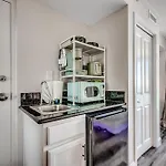 Beachfront Condo With Stunning View Multiple Pools On Bv 15Th Floor