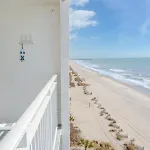 Beautiful Ocean Front Double Queen Suite - Sea Mist Resort 20905 - Perfect For 2-4 Guests!